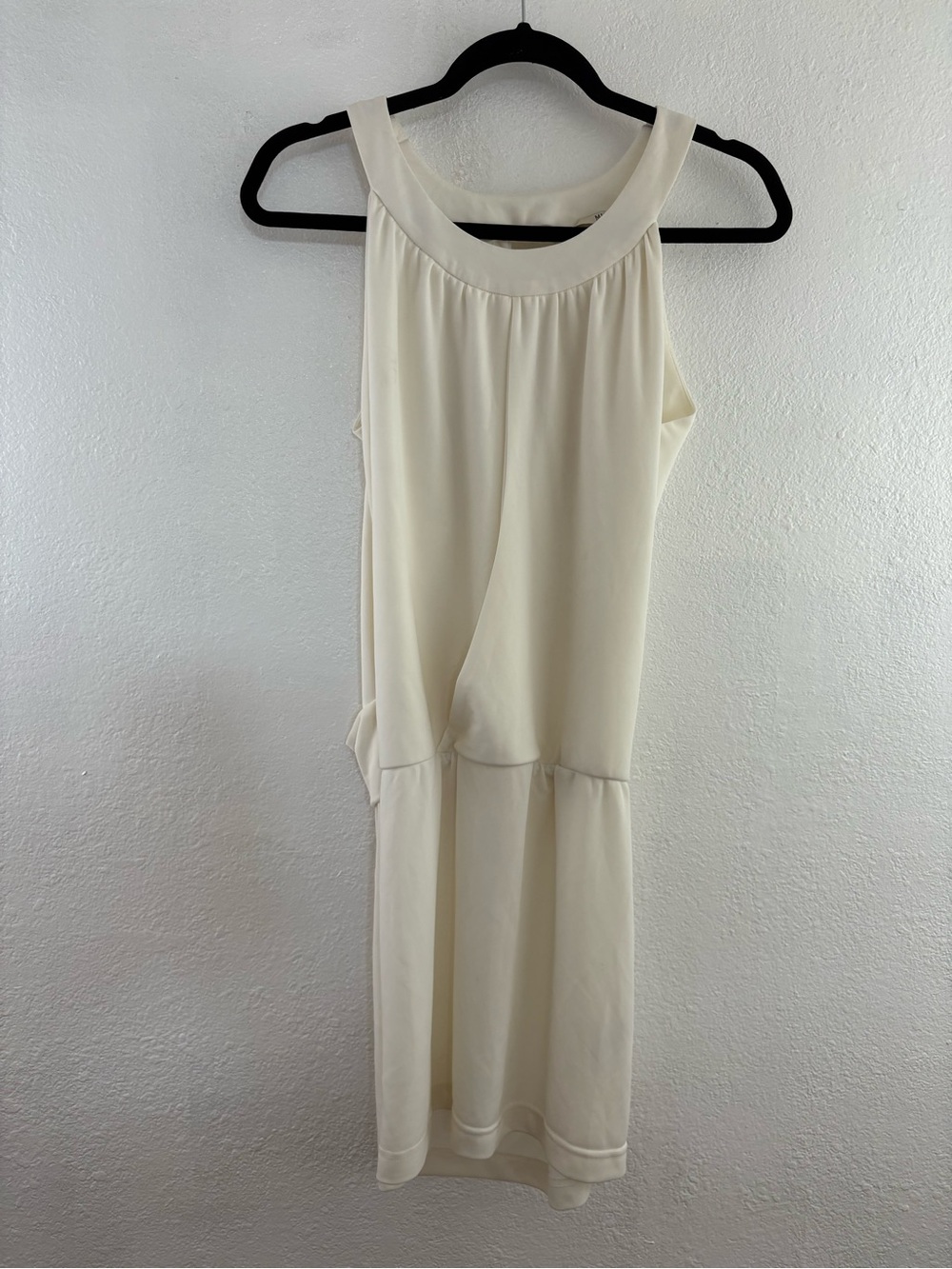 MIA F halter neck cream Draped Sleeveless Dress size 42/M